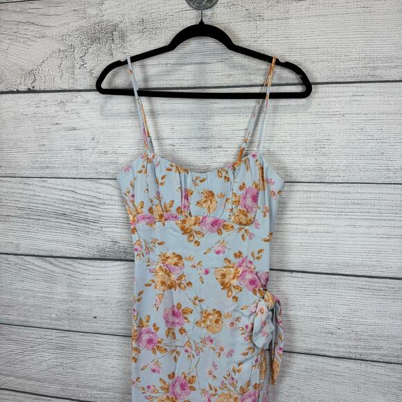 WAYF Women's Kimberly Floral Sleeveless Faux Wrap Midi Dress Size Medium - Picture 3 of 9